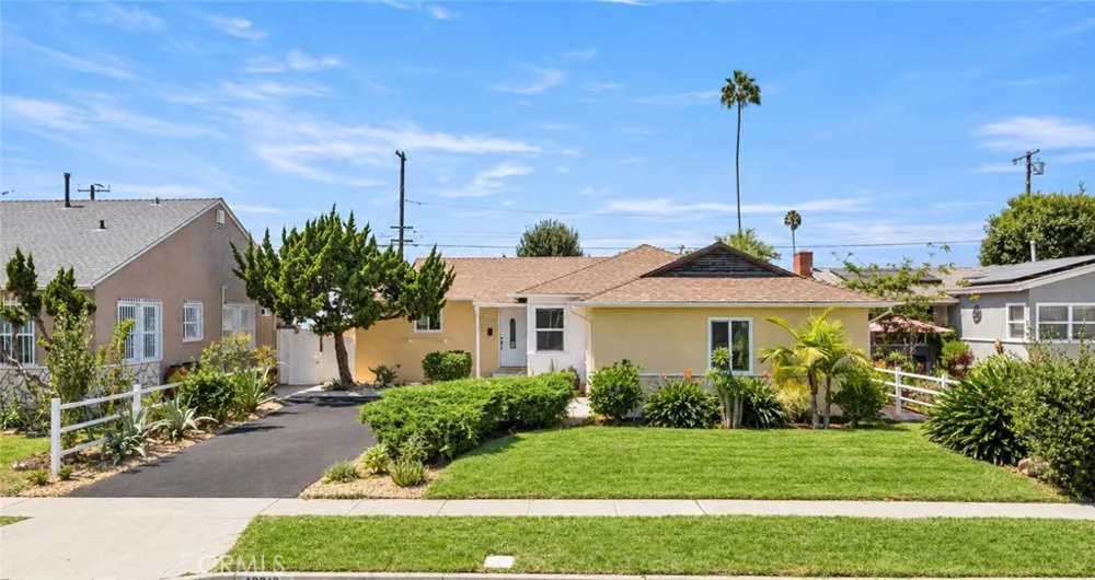 13119 Purche Gardena, CA 90249