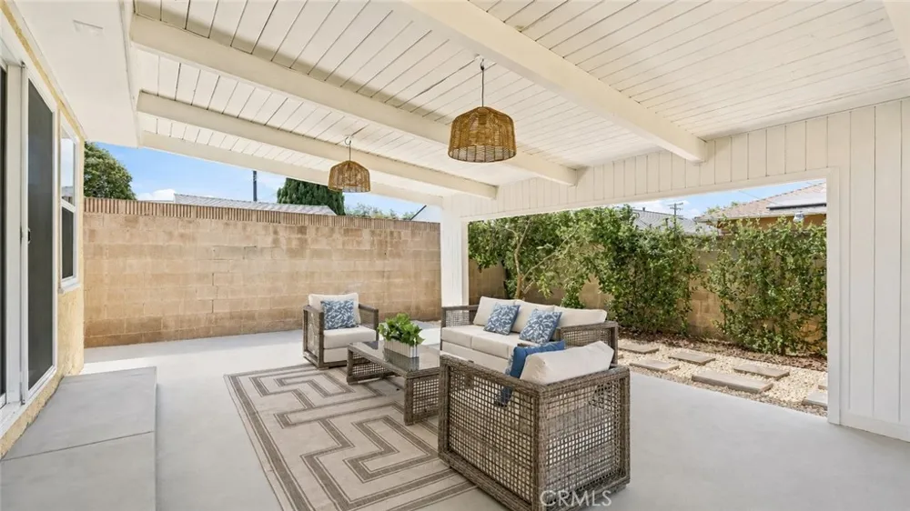 13119 Purche Gardena, CA 90249