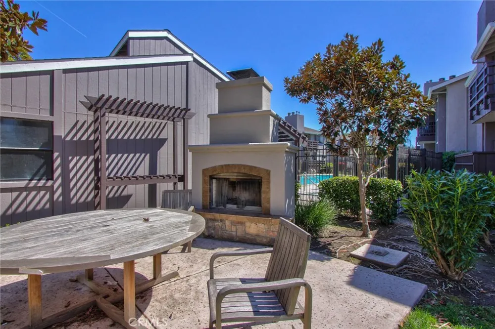 425 W Laurel #K Salinas, CA 93906