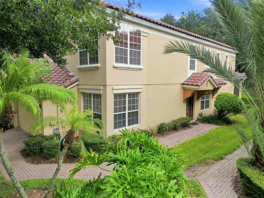 8551 VIA BELLA NOTTE Orlando, FL 32836
