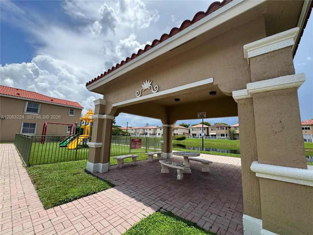 6720 NW 114th Ave #804 Doral, FL 33178