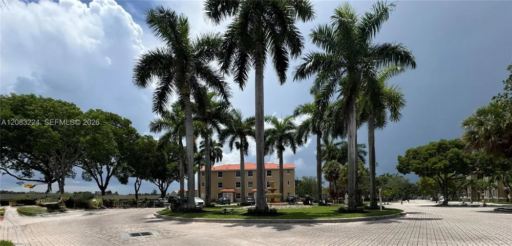 6720 NW 114th Ave #804 Doral, FL 33178