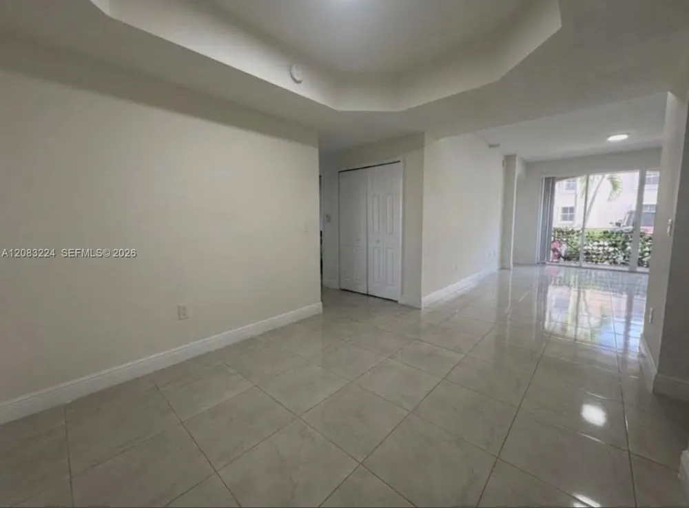 6720 NW 114th Ave #804 Doral, FL 33178