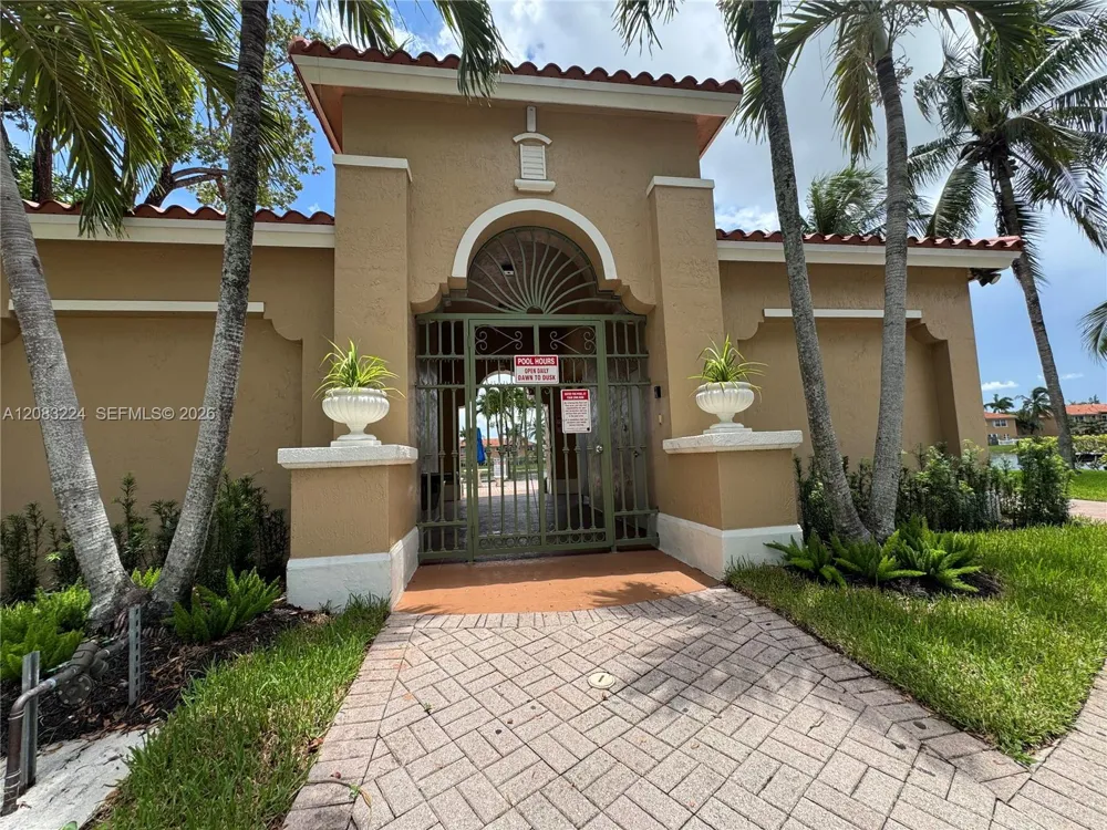 6720 NW 114th Ave #804 Doral, FL 33178