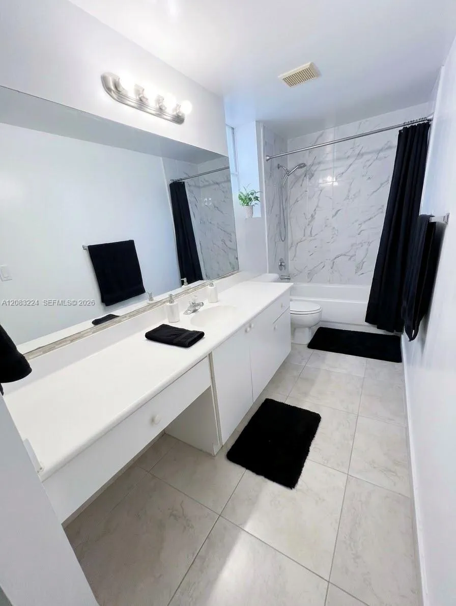 6720 NW 114th Ave #804 Doral, FL 33178