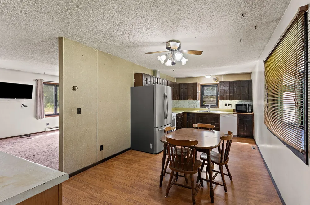 28564 Zurich Street NE North Branch, MN 55056