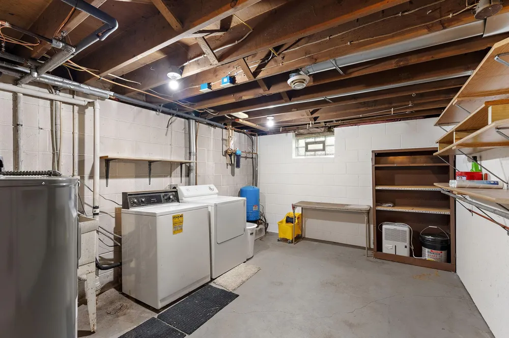 28564 Zurich Street NE North Branch, MN 55056