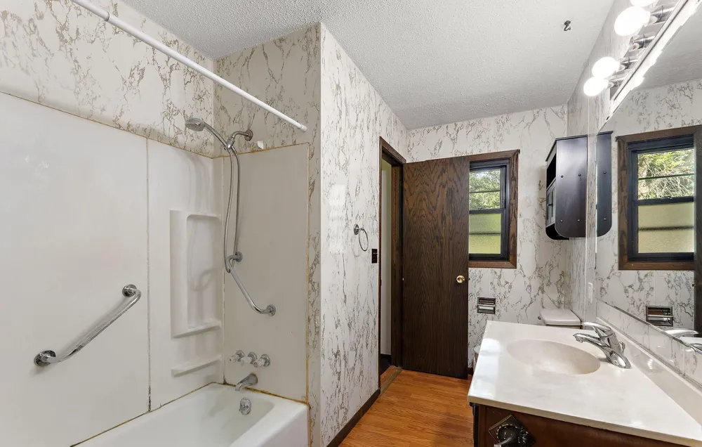 28564 Zurich Street NE North Branch, MN 55056