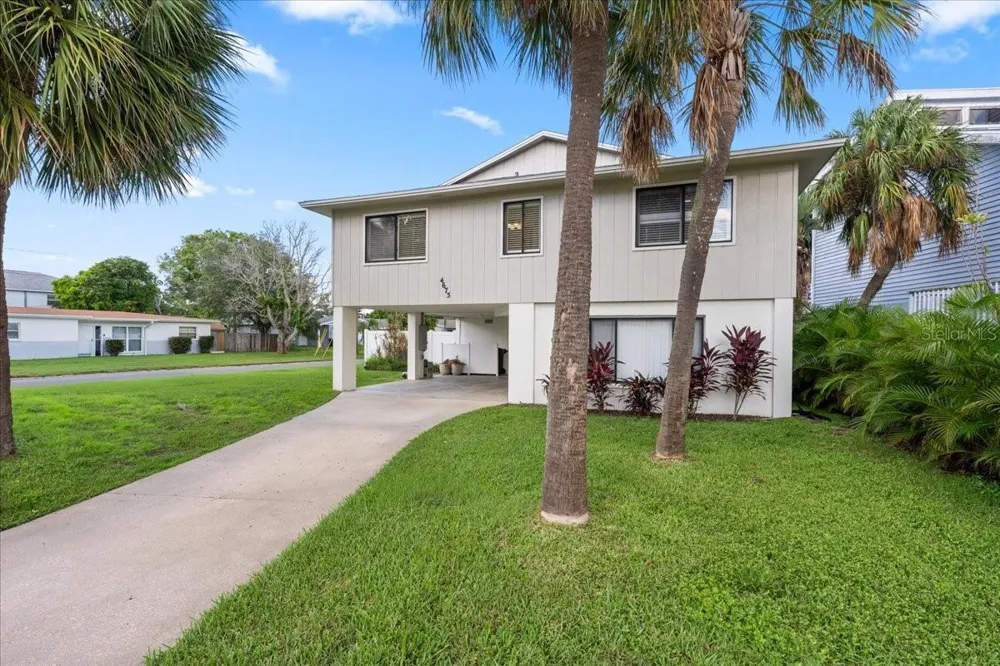4675 CHANCELLOR CIRCLE NE St Petersburg, FL 33703