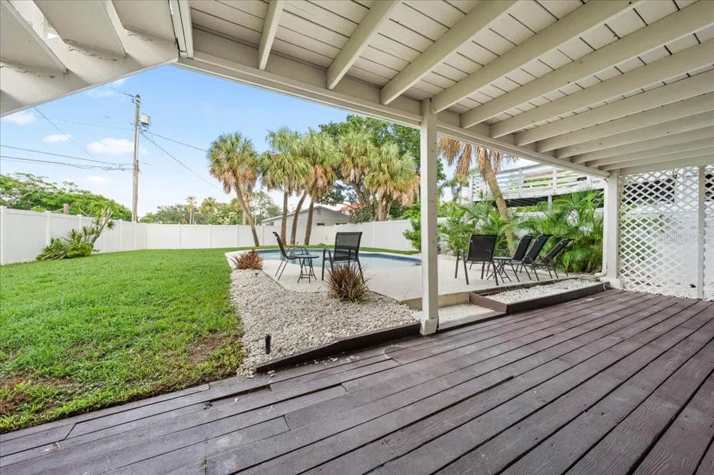 4675 CHANCELLOR CIRCLE NE St Petersburg, FL 33703