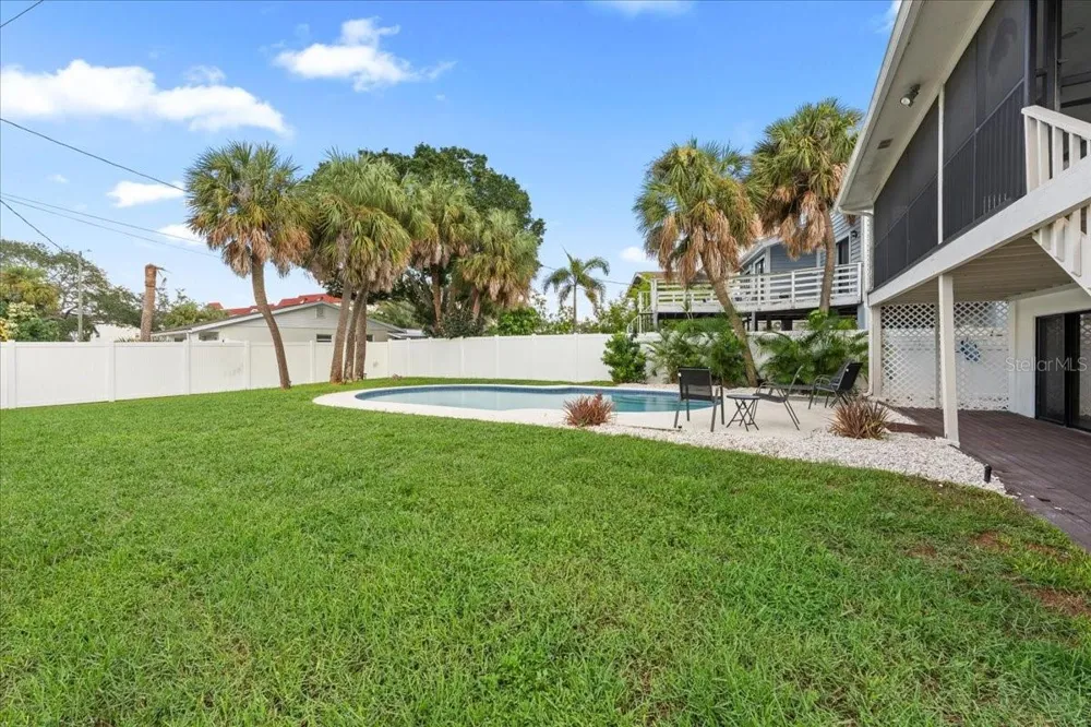 4675 CHANCELLOR CIRCLE NE St Petersburg, FL 33703