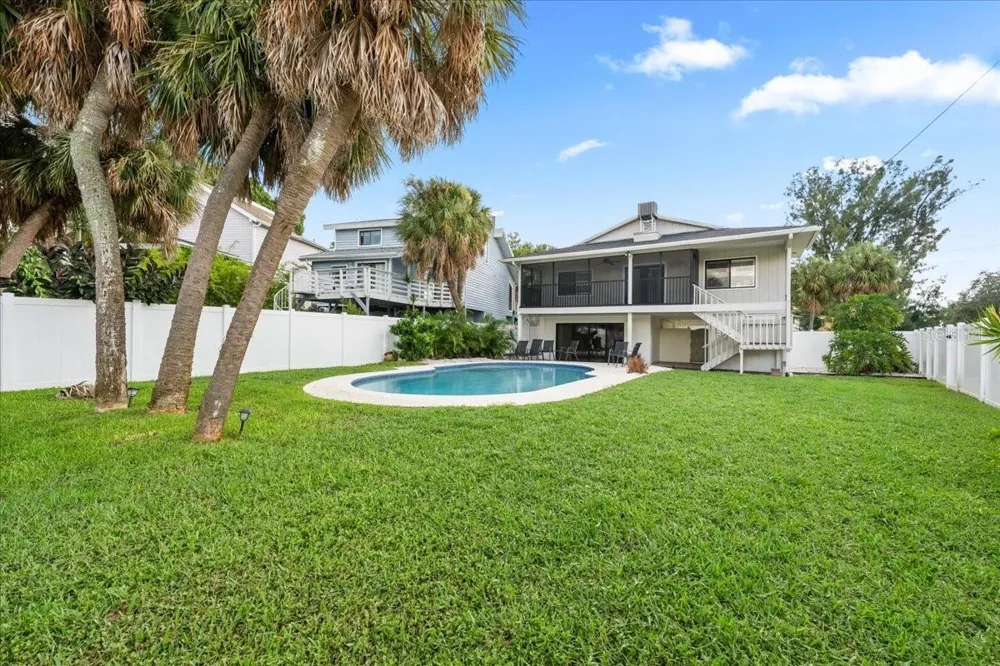4675 CHANCELLOR CIRCLE NE St Petersburg, FL 33703