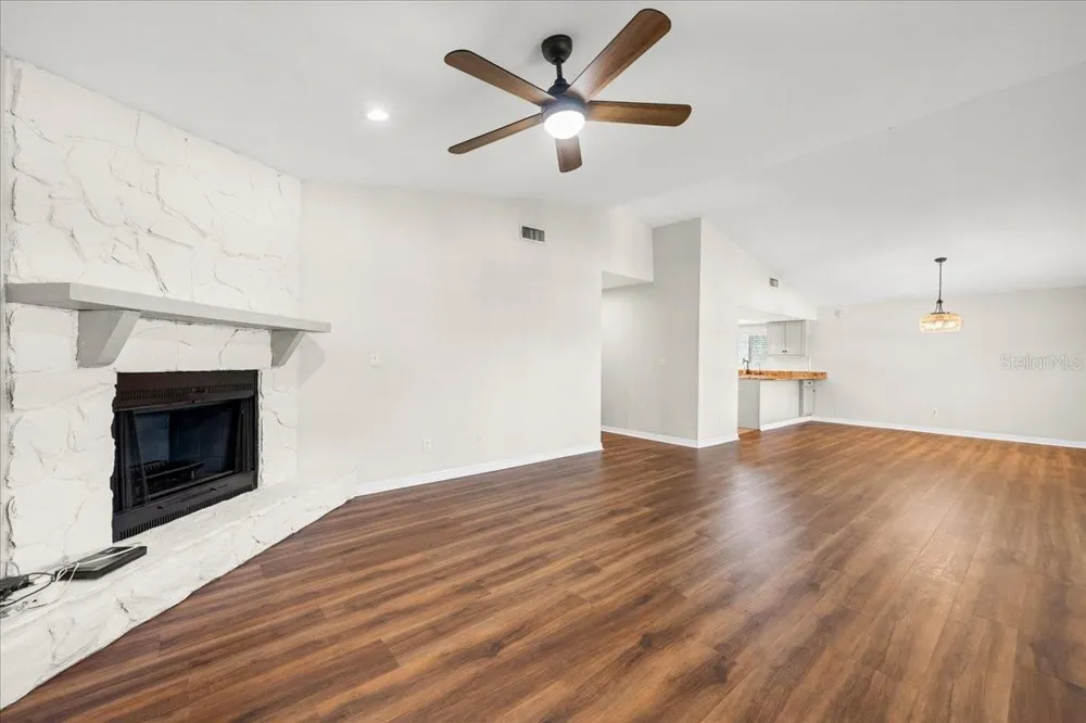 4675 CHANCELLOR CIRCLE NE St Petersburg, FL 33703