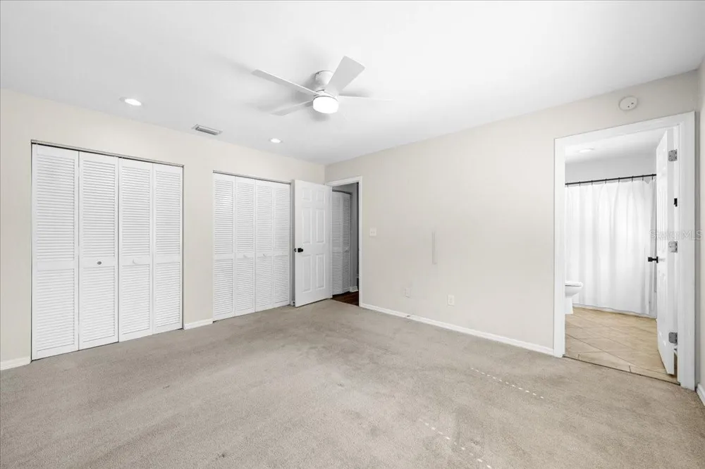 4675 CHANCELLOR CIRCLE NE St Petersburg, FL 33703