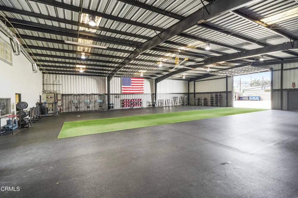 1301 E Main Street Santa Paula, CA 93060