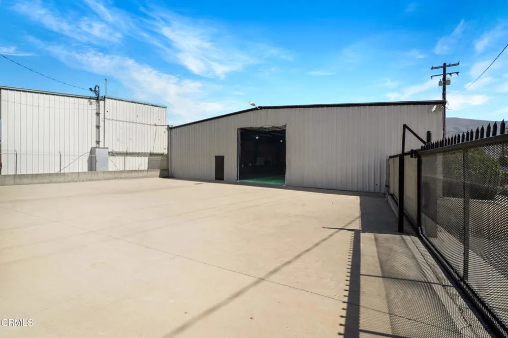 1301 E Main Street Santa Paula, CA 93060