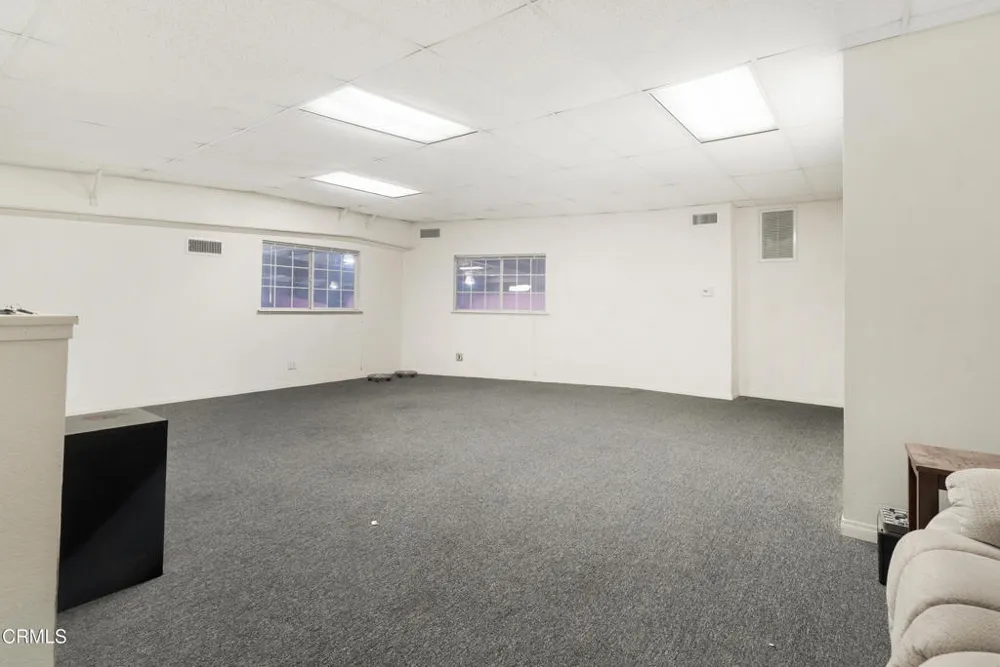 1301 E Main Street Santa Paula, CA 93060