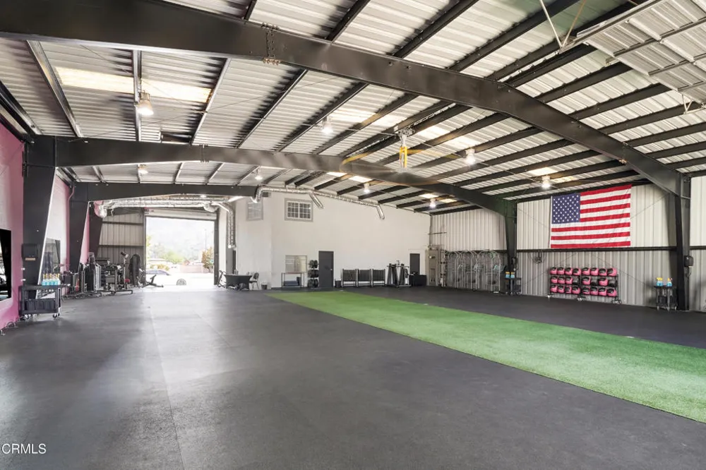 1301 E Main Street Santa Paula, CA 93060