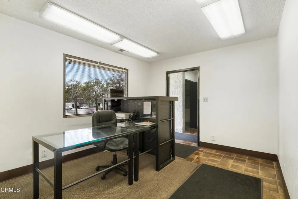 1301 E Main Street Santa Paula, CA 93060
