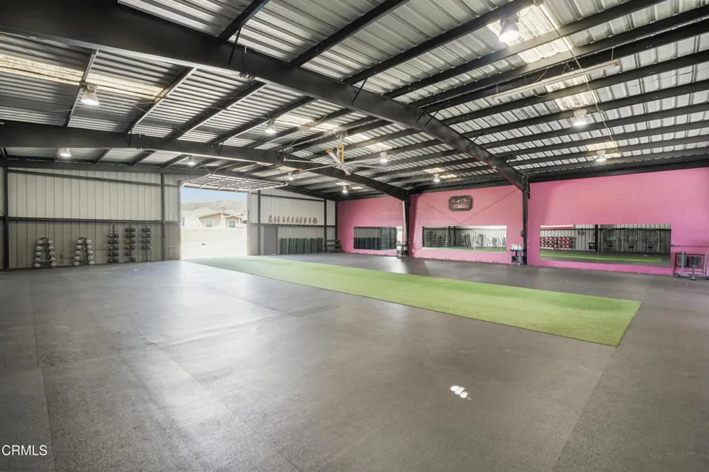 1301 E Main Street Santa Paula, CA 93060