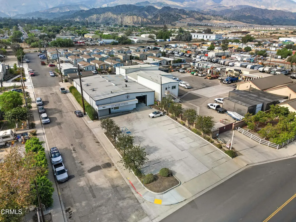 1301 E Main Street Santa Paula, CA 93060