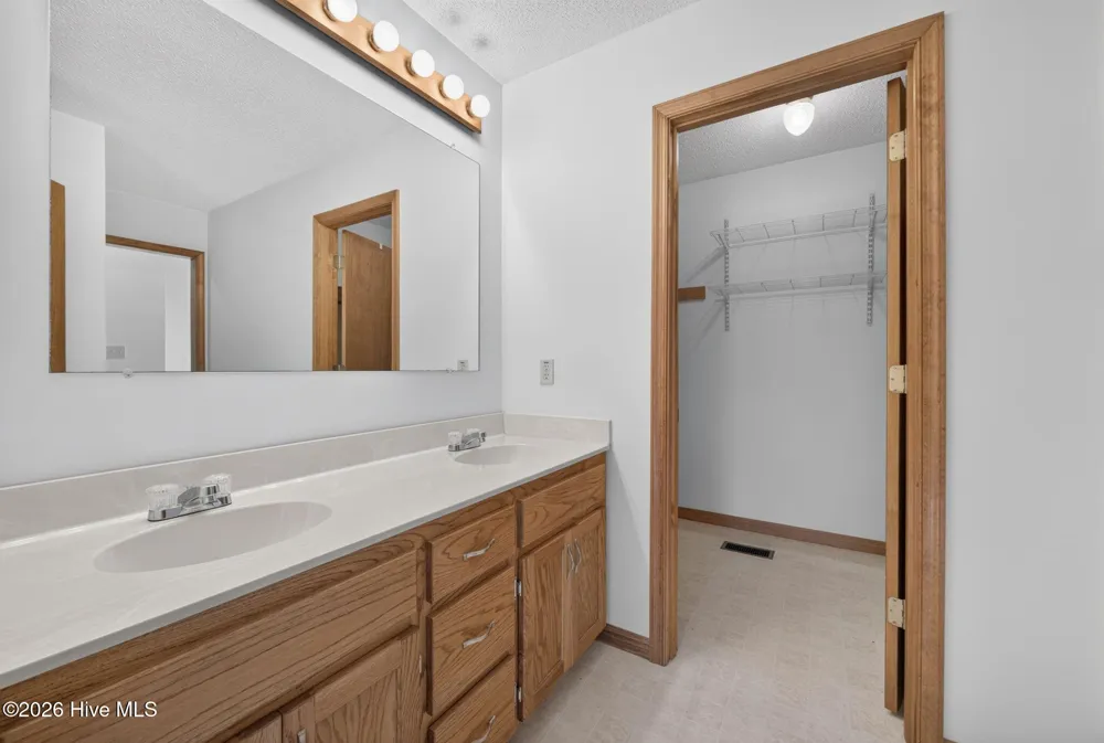 926 Chambers Ferry Road Edenton, NC 27932