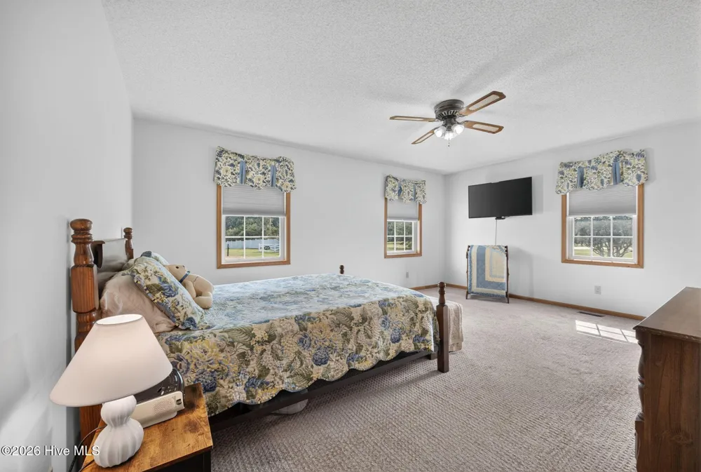 926 Chambers Ferry Road Edenton, NC 27932