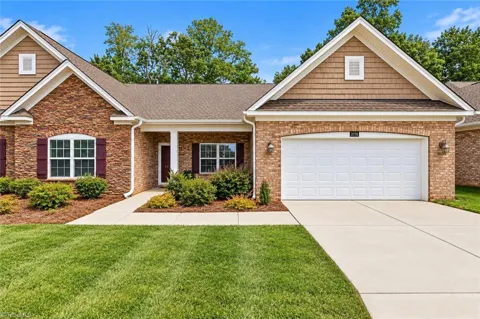3770 Echo Forest Trail