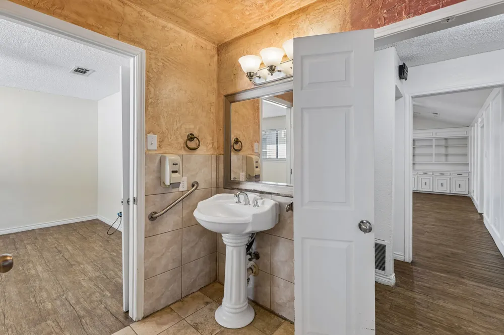 2206 Blue Cypress Drive Richardson, TX 75082