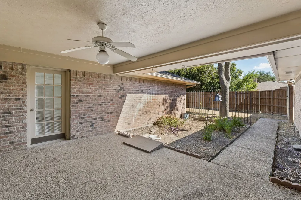2206 Blue Cypress Drive Richardson, TX 75082