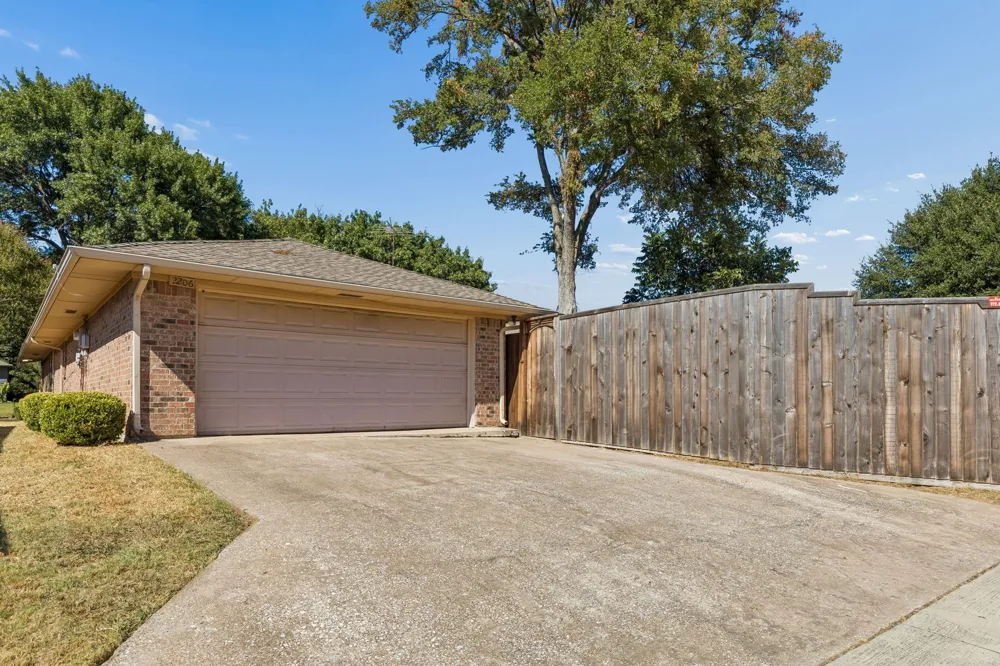 2206 Blue Cypress Drive Richardson, TX 75082
