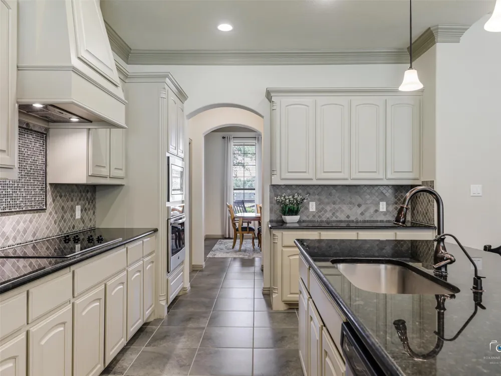 101 Sandlin Court Springtown, TX 76082