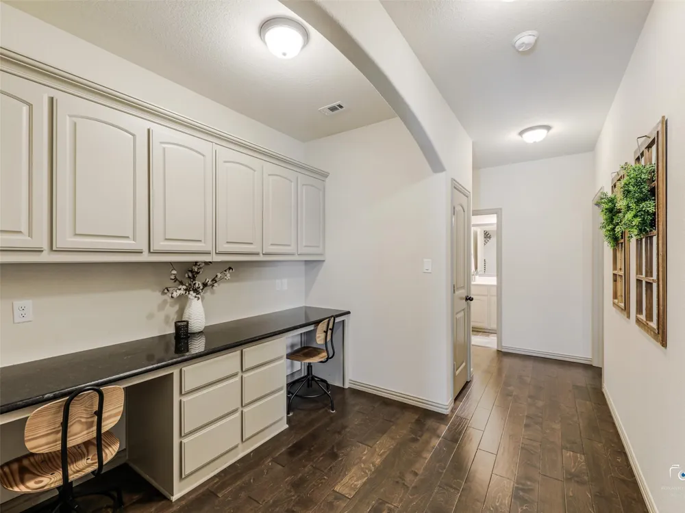 101 Sandlin Court Springtown, TX 76082