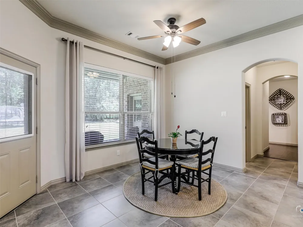 101 Sandlin Court Springtown, TX 76082