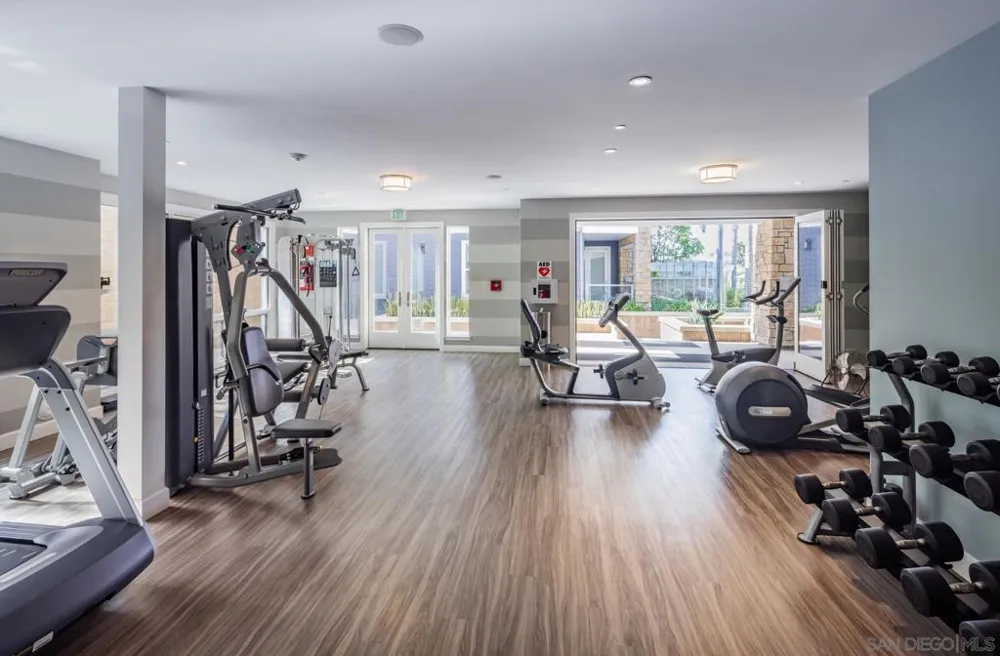 2351 Ocean St Carlsbad, CA 92008