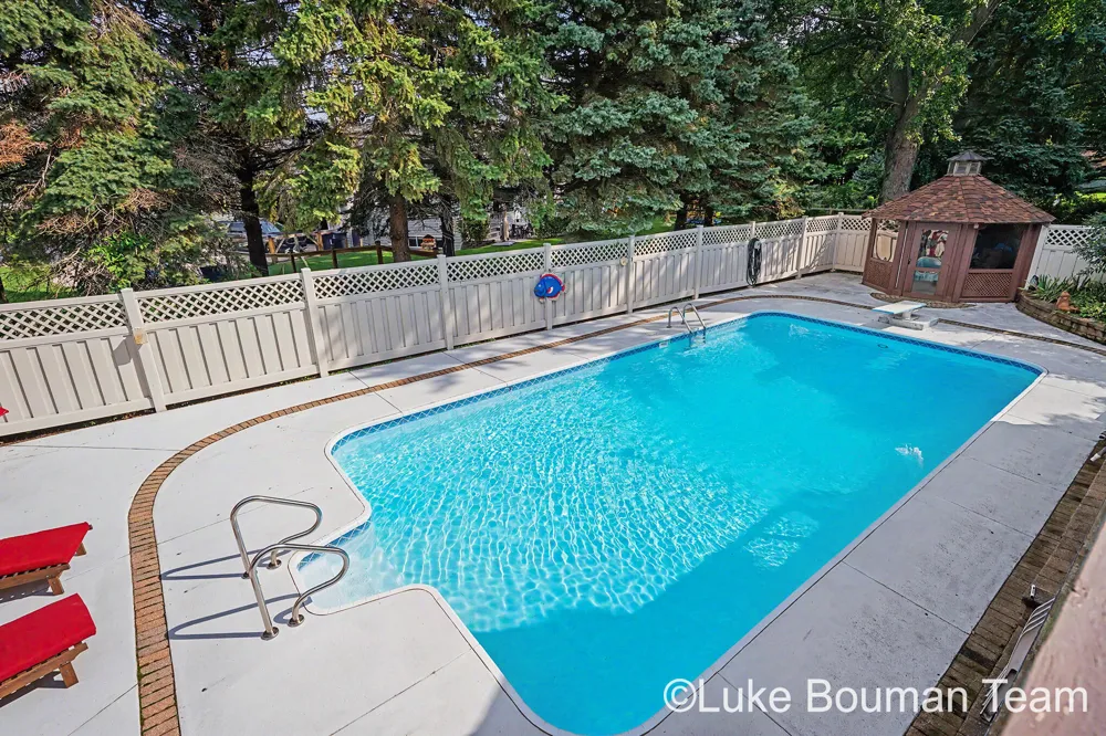 1046 Alden Court Holland, MI 49423