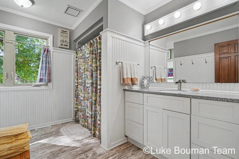 1046 Alden Court Holland, MI 49423