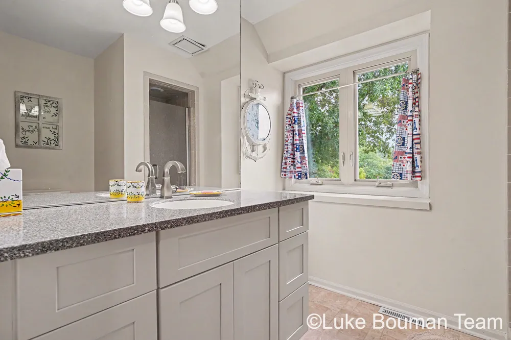 1046 Alden Court Holland, MI 49423