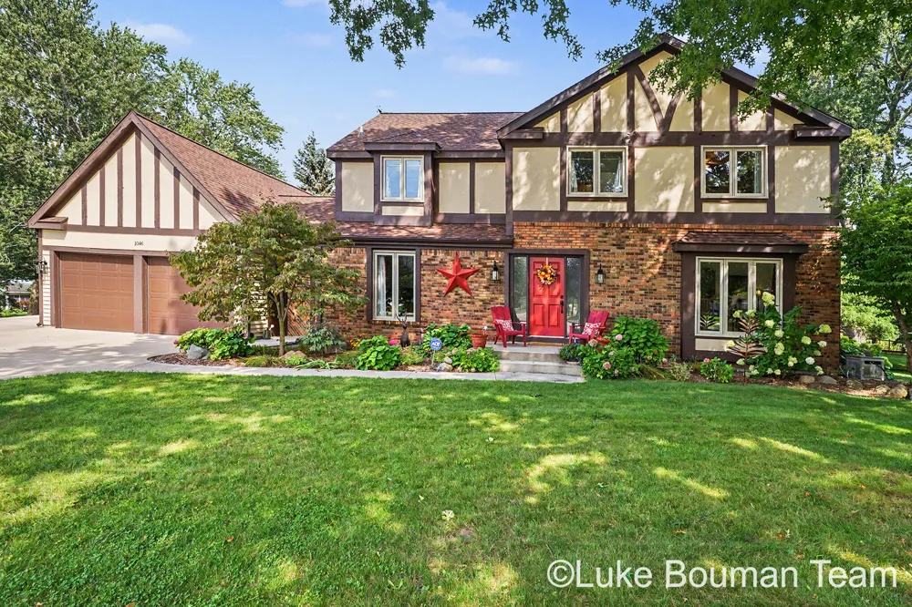 1046 Alden Court Holland, MI 49423