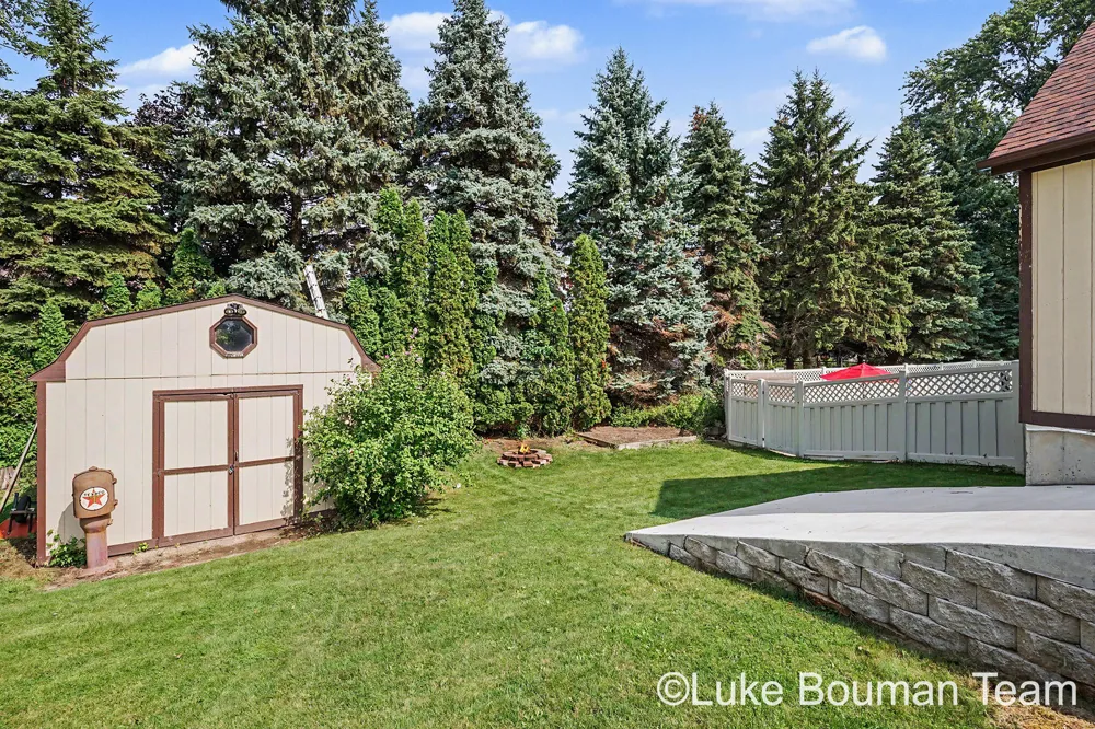 1046 Alden Court Holland, MI 49423