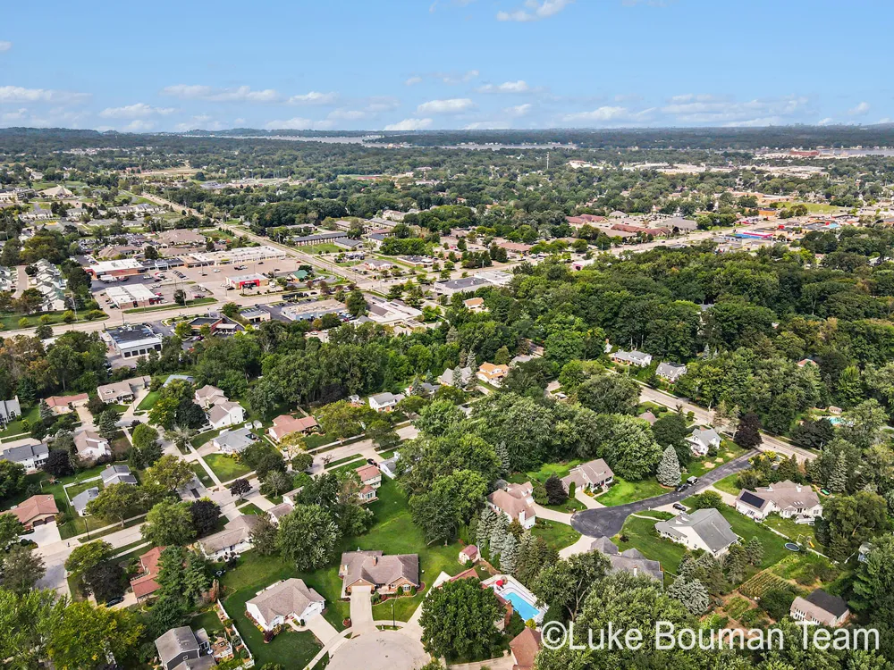 1046 Alden Court Holland, MI 49423