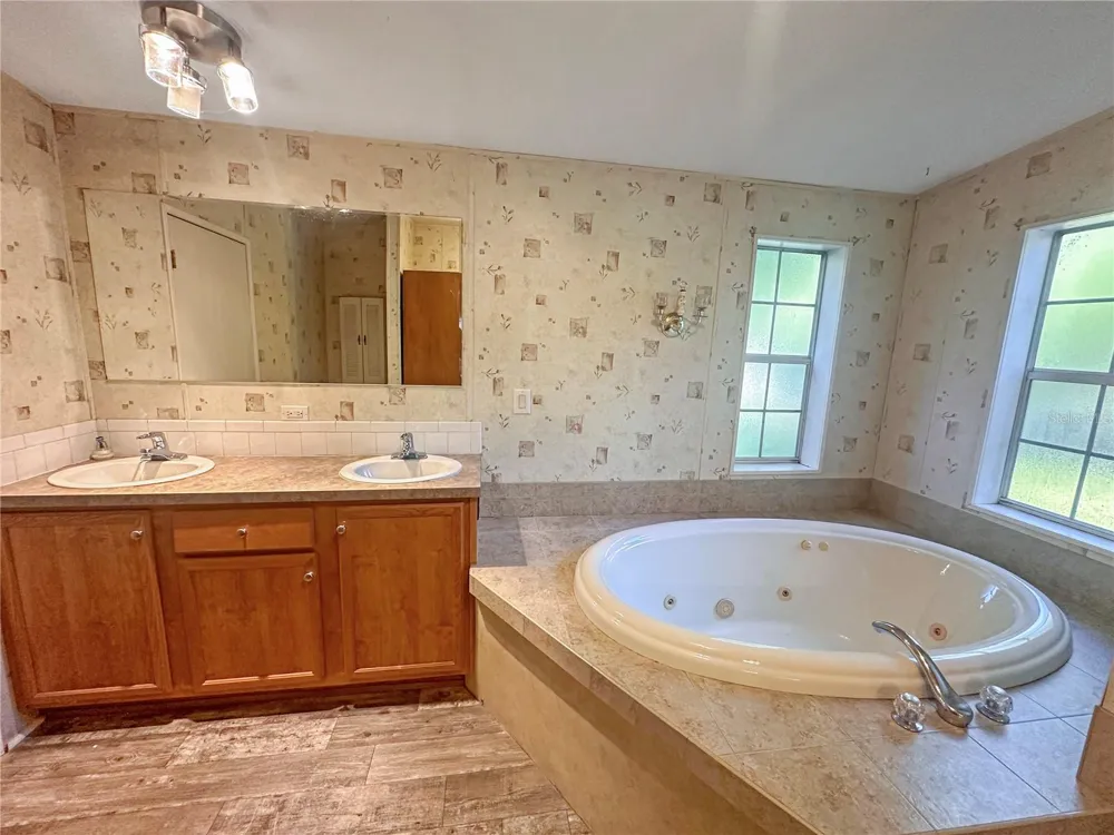 10700 TAMI TRAIL Hudson, FL 34669