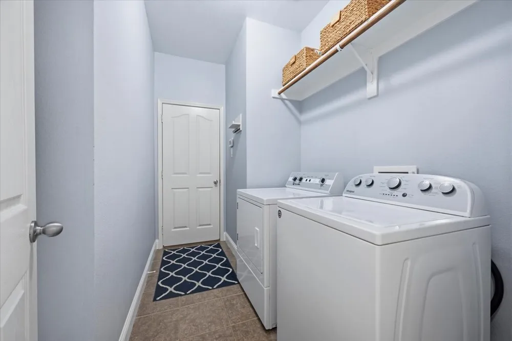 10437 Bradshaw Drive Fort Worth, TX 76108