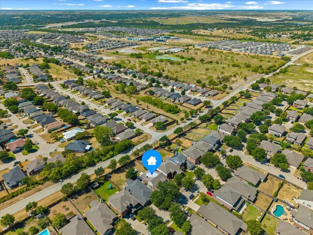 10437 Bradshaw Drive Fort Worth, TX 76108