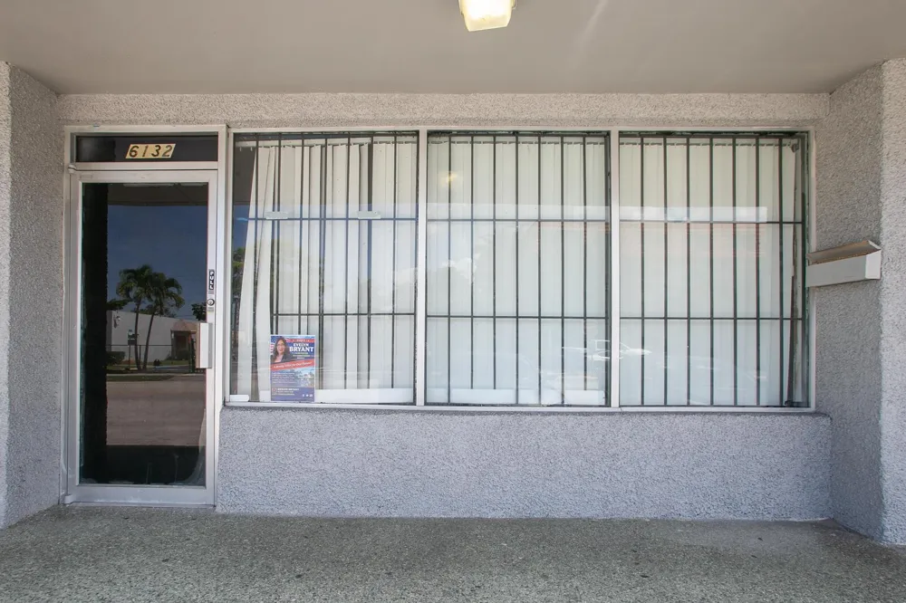 6132 NW 11th Street #16-2 Sunrise, FL 33313