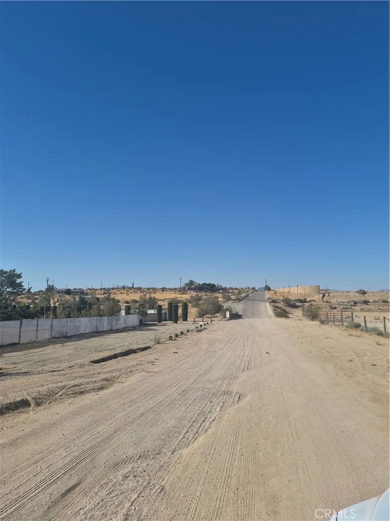 Itoya Vista Apple Valley, CA 92308