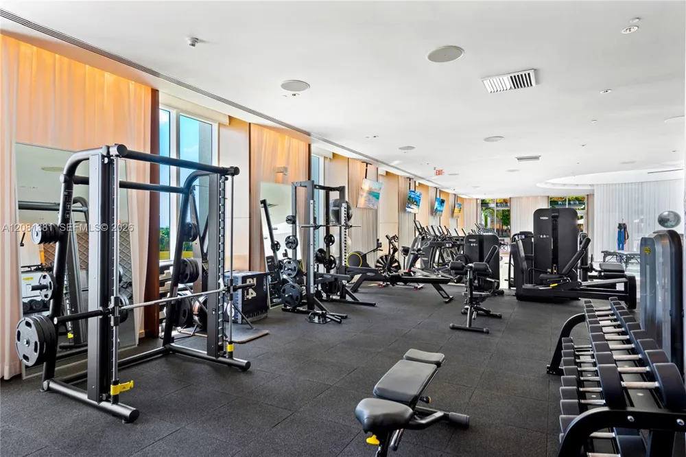 450 Alton Rd #2406 Miami Beach, FL 33139