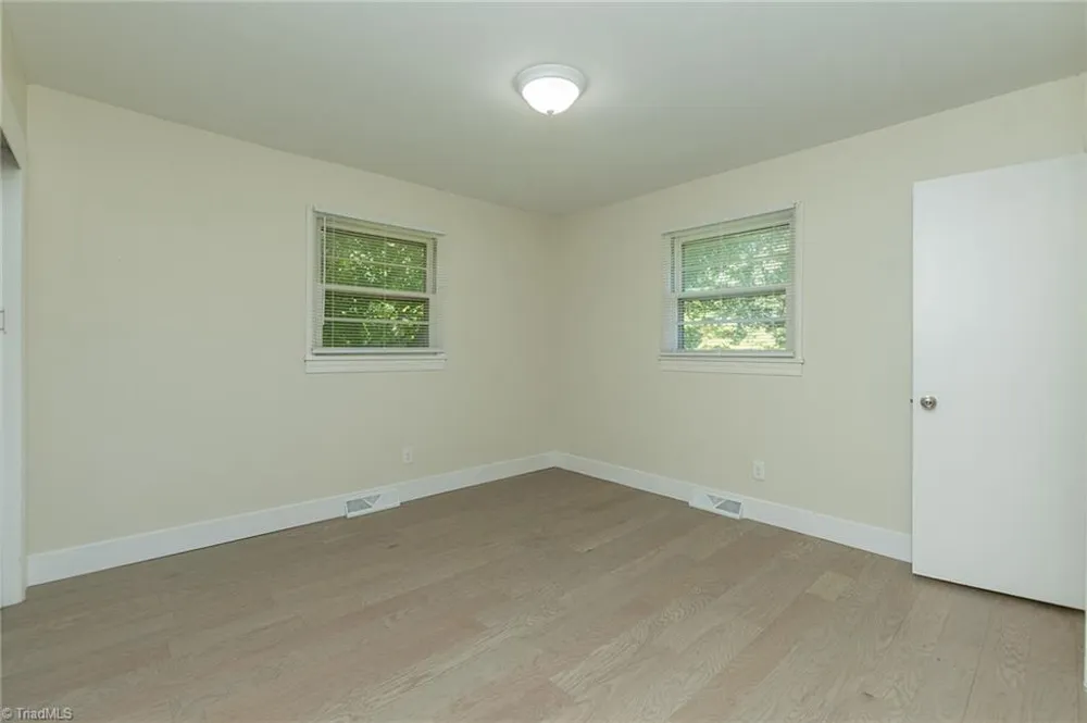 1719 E Center Street Extension Lexington, NC 27292