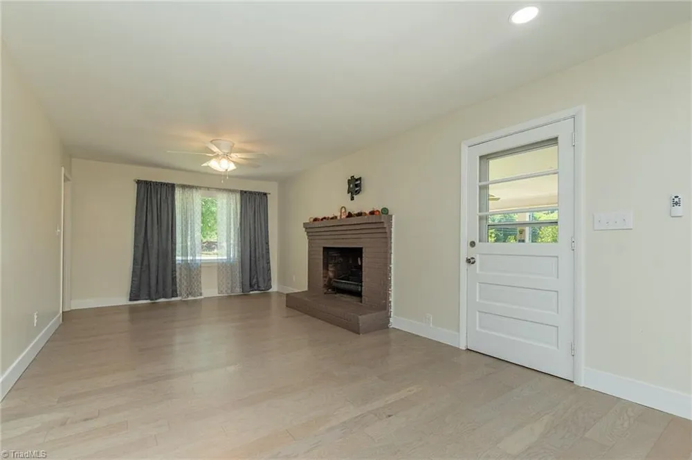 1719 E Center Street Extension Lexington, NC 27292