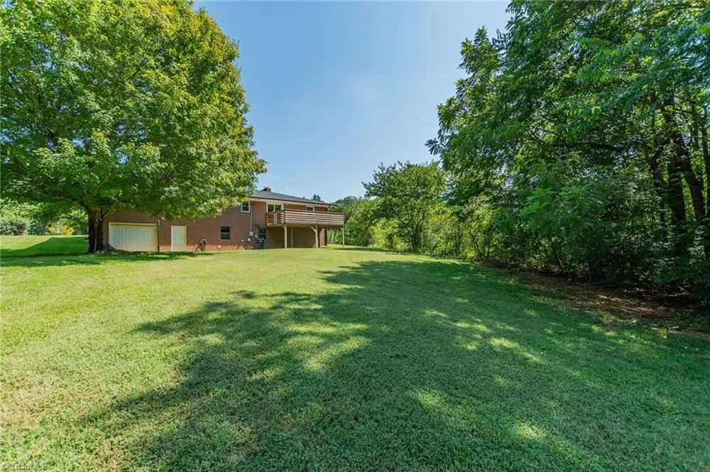 1719 E Center Street Extension Lexington, NC 27292